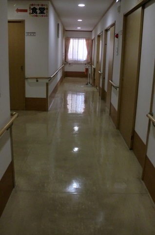 床清掃1.jpg